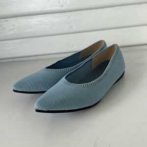 Like new blue Vivaia pointed toe flats size 38